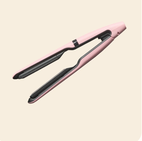 NIB Soleil Dynamic Styler Flat Iron in Baby Pink - Picture 4 of 5